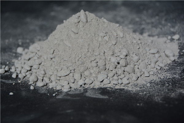 刚玉质耐磨浇注料